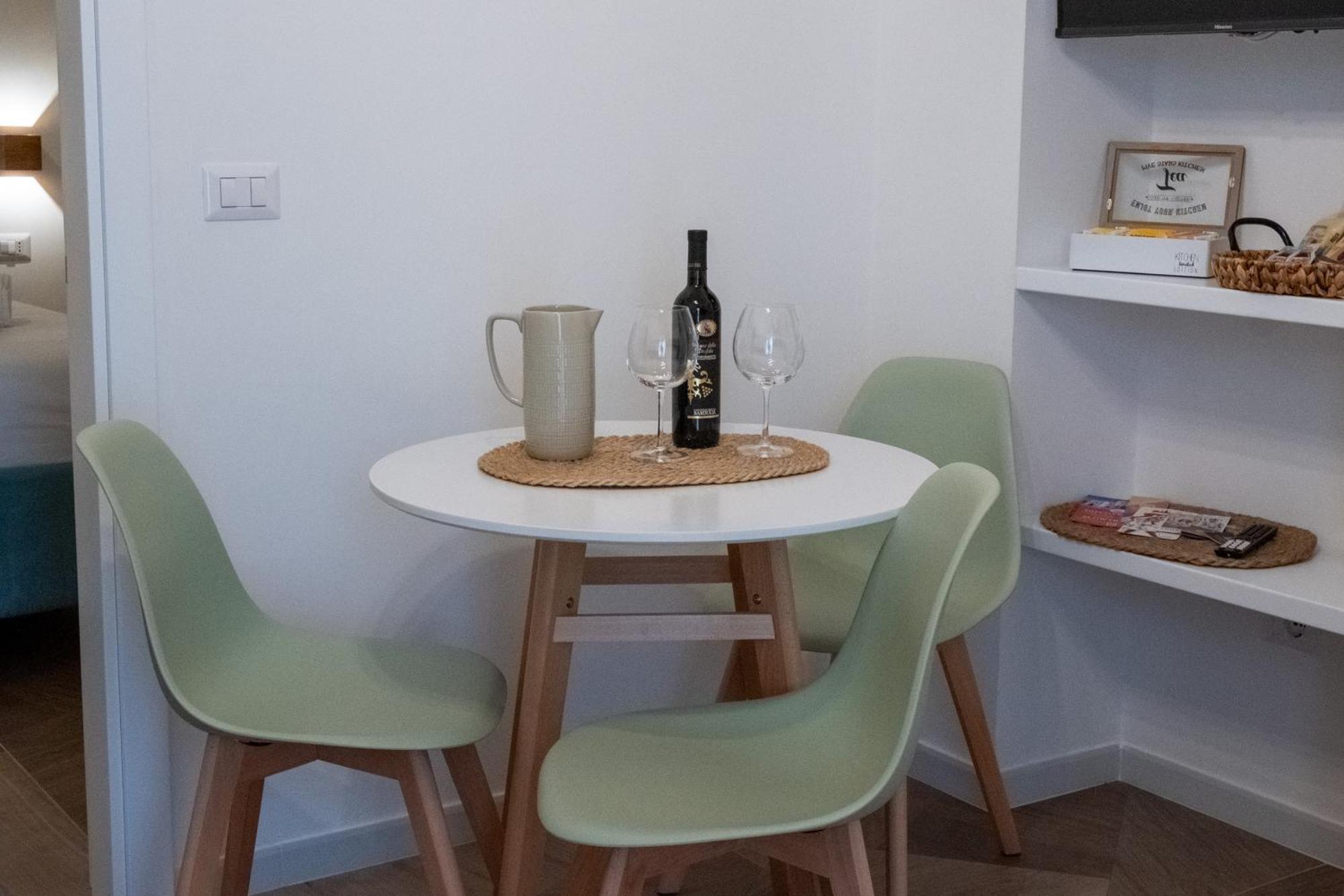Bari In Un Click Apartment Exterior photo